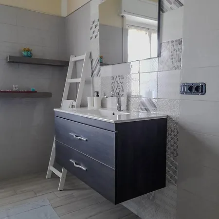 Mari & Monti Bed & Breakfast *